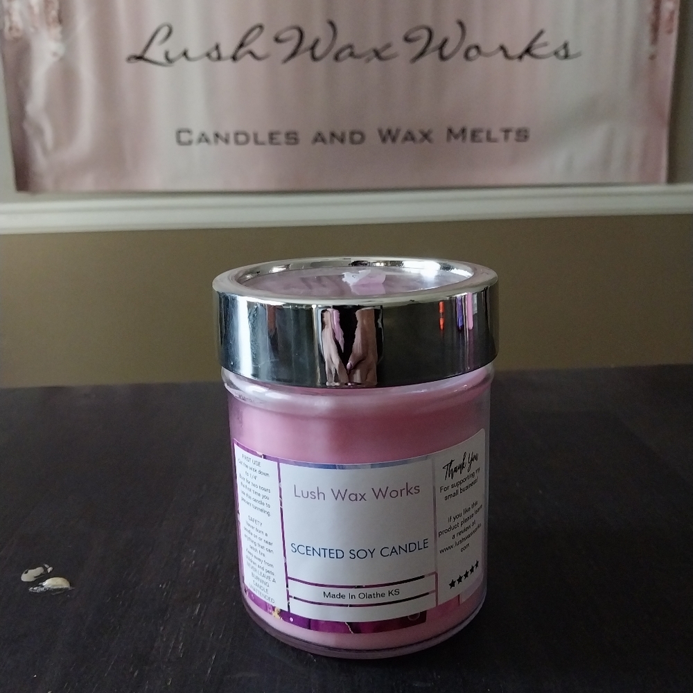 Bombshell candle